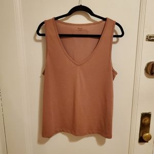 Madewell Tomboy V-neck Tank Size XL NWT